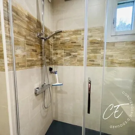 A Pied - Calme, Balcon & Parking Prive Apartment Honfleur