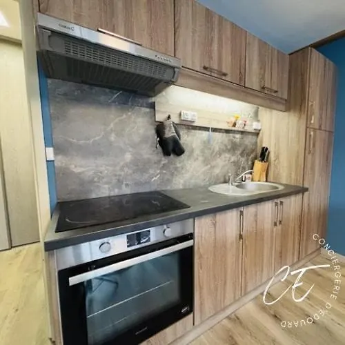 A Pied - Calme, Balcon & Parking Prive * Honfleur